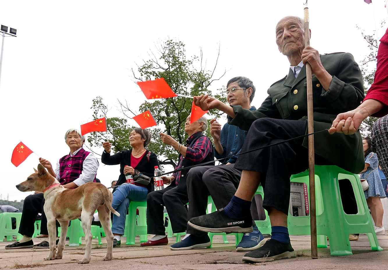 见缝射箭